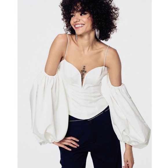 Like new condition Celeste Moire Top in Blanc
For Love & Lemons
Color:Blanc - Picture 6 of 11